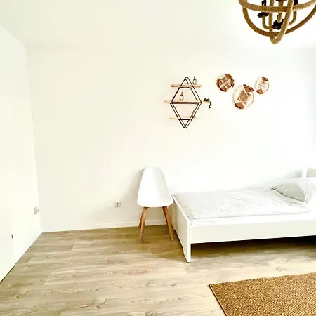 Wohnung In Linden - Stadtleben - 68Qm, Kueche, Bad, 2 Balkons, 5 Personen, Wifi Hannover Exterior photo