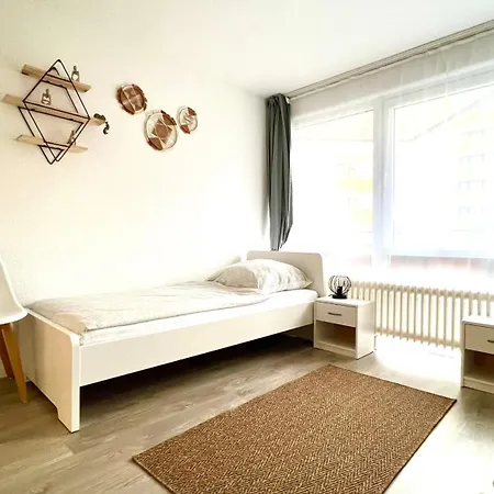 Wohnung In Linden - Stadtleben - 68Qm, Kueche, Bad, 2 Balkons, 5 Personen, Wifi Hannover Exterior photo