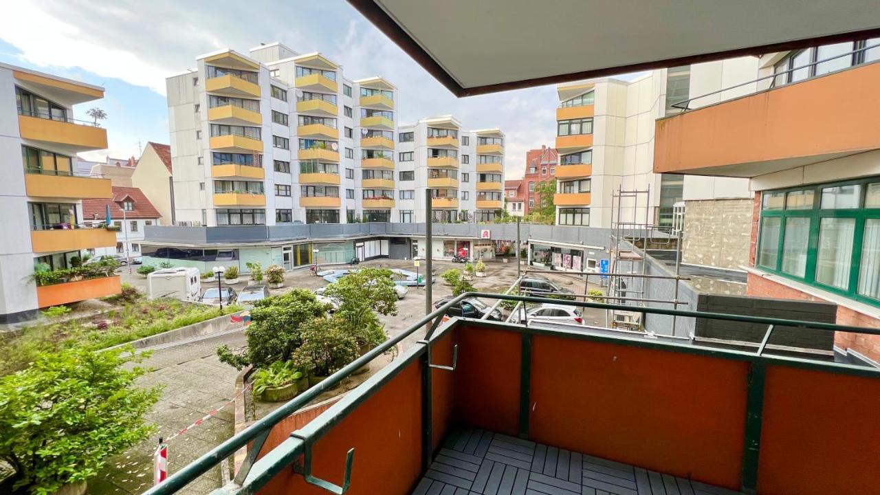 In Linden - Stadtleben - 68qm, Kueche, Bad, 2 Balkons, 5 Personen, Wifi *