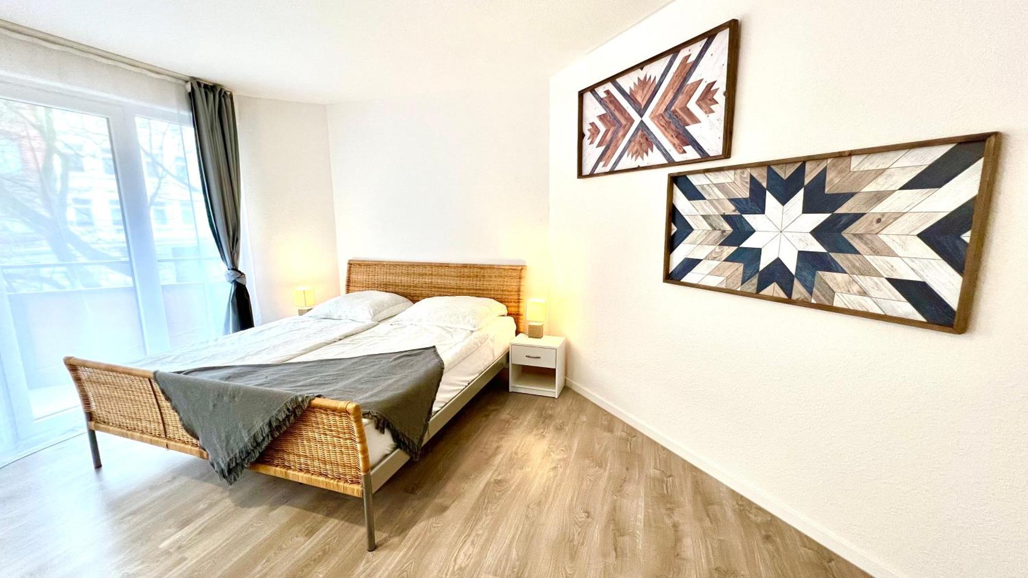 In Linden - Stadtleben - 68qm, Kueche, Bad, 2 Balkons, 5 Personen, Wifi * Hannover